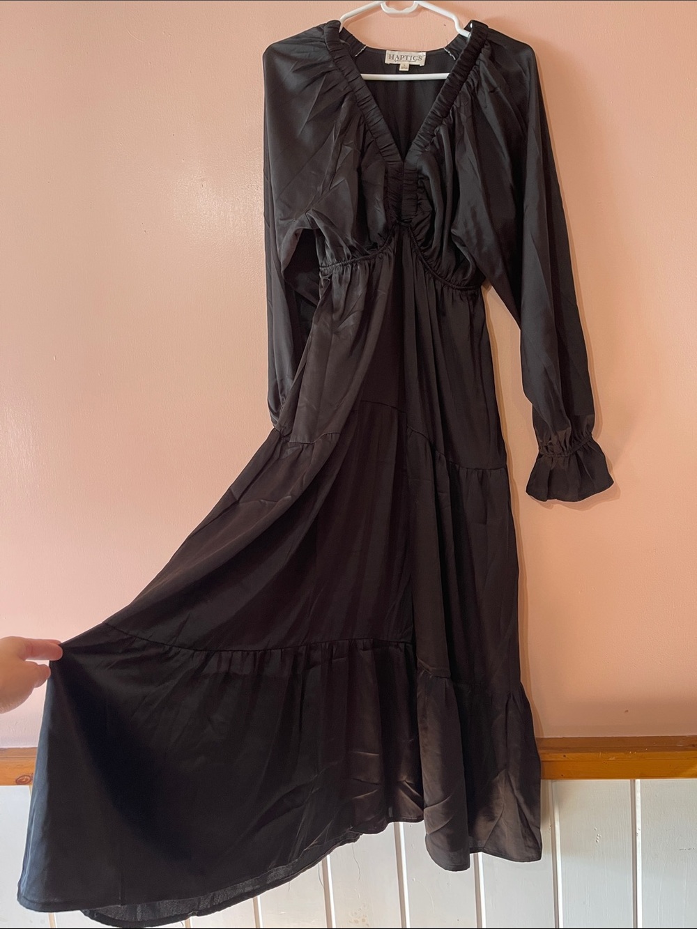 Haptic brand - Black Long Sleeve Tiered Maxi Dress